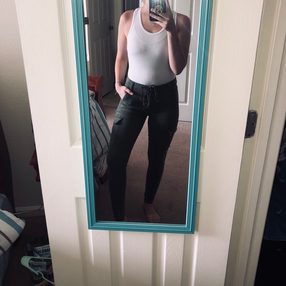AE cargo skinny jeans